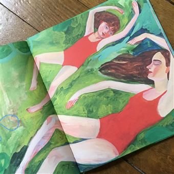 [Top albums 2021] Plongée dans l’été / sara strinsberg, ill. sara lundberg - Gallimard jeunesse, 2021 