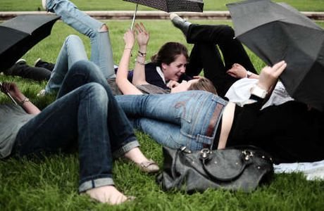 « La jeunesse débute plus tôt et se termine...